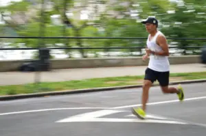 Runner competing in the FIAO 5K to fight Drug Abuse